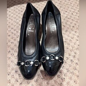 Black AGL Attilio Giusti Leombruni pump heels size 7.5